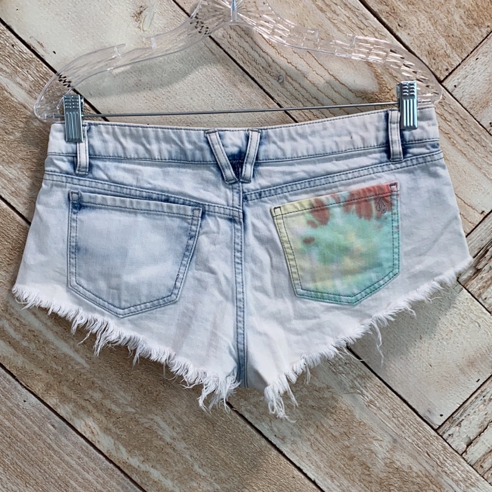 Volcom Cut off Shorts Size 26
